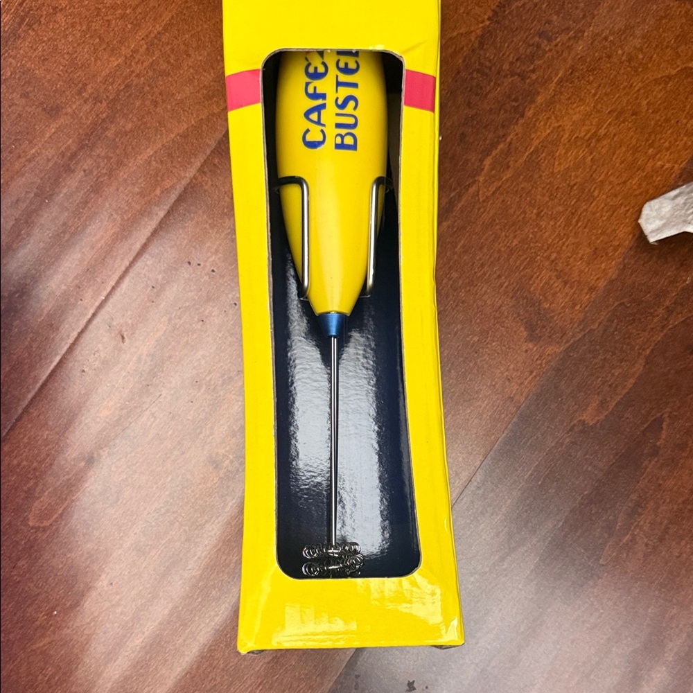 Cafe Bustelo Yellow Milk Frother